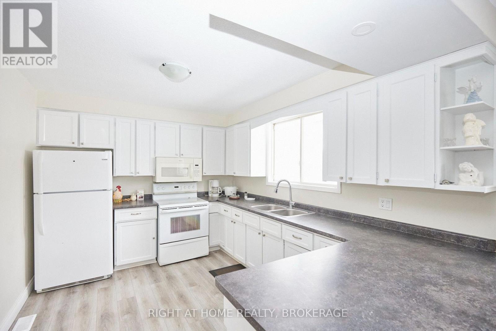 20 Augusta Avenue, St. Catharines (Facer), ON