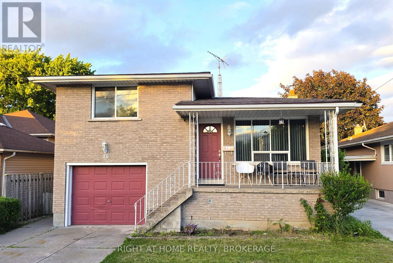 20 Augusta Avenue, St. Catharines (Facer), ON