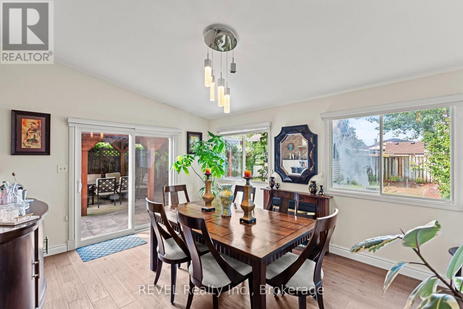 28 Black Knight Road, St. Catharines (Lakeport), ON