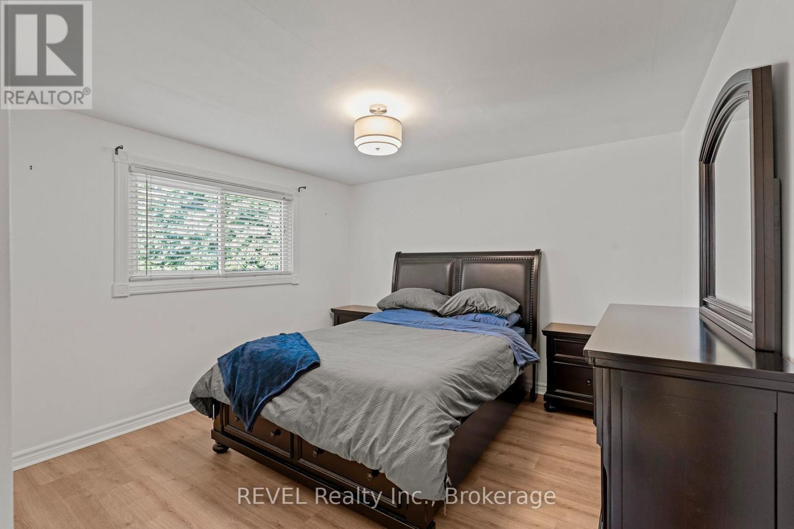 28 Black Knight Road, St. Catharines (Lakeport), ON