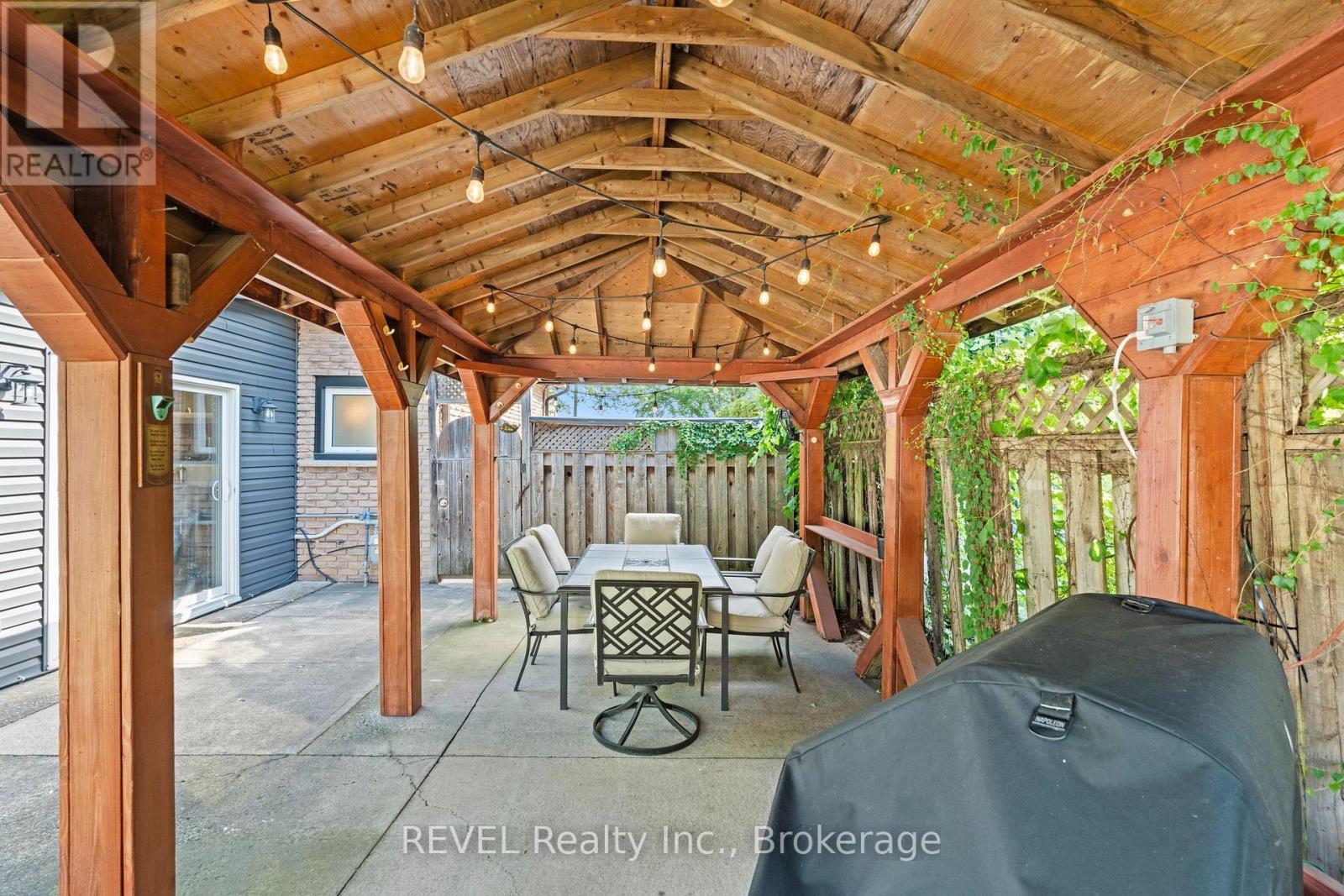28 Black Knight Road, St. Catharines (Lakeport), ON