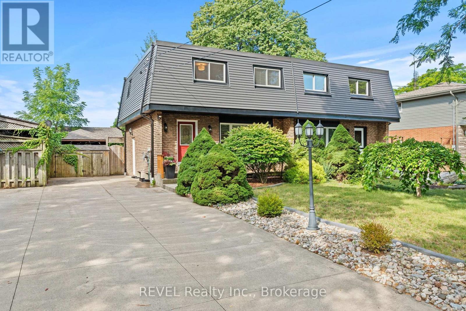 28 Black Knight Road, St. Catharines (Lakeport), ON