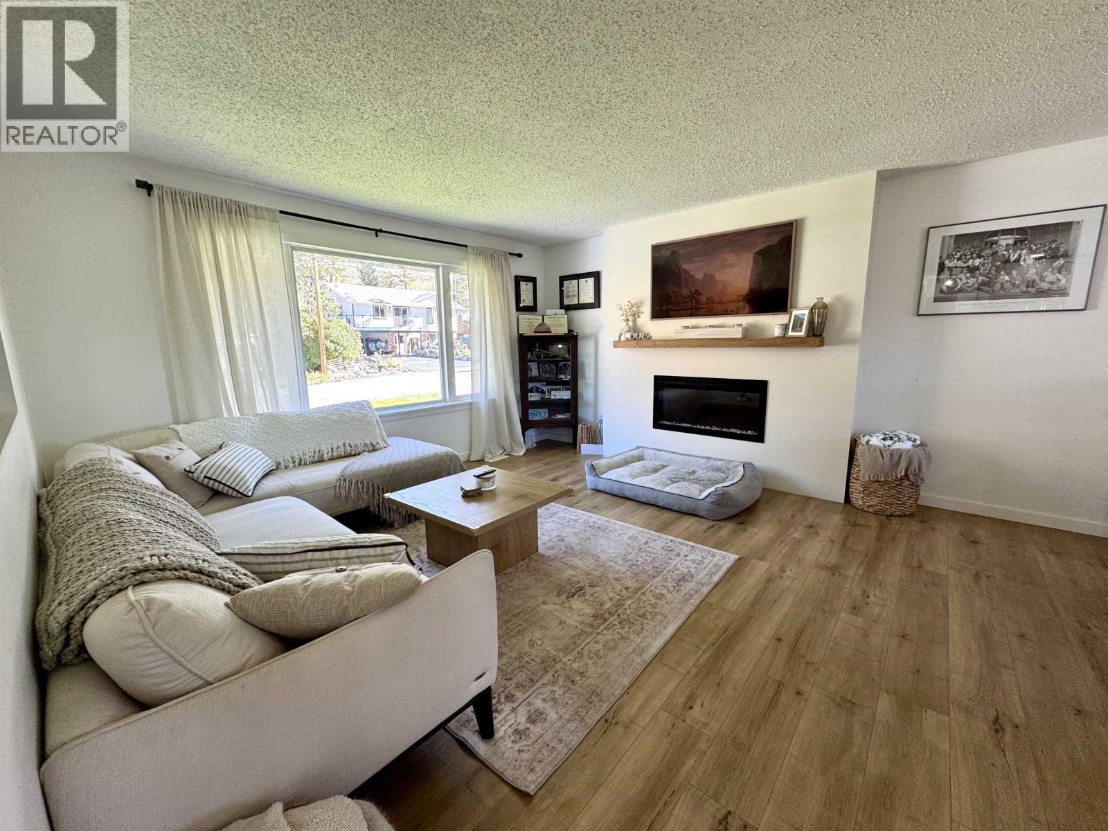 1245 N Twelfth Avenue, Williams Lake, BC