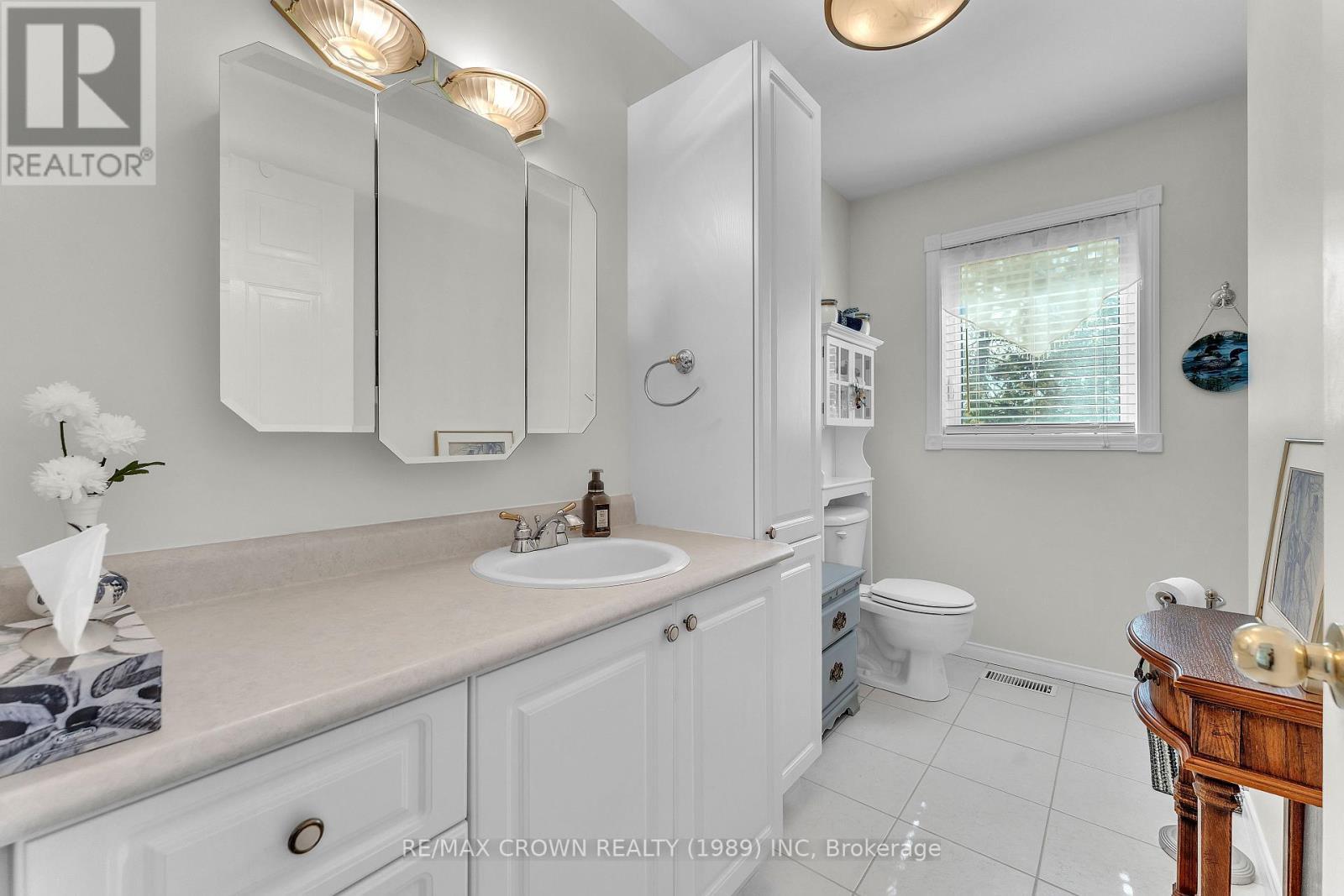 870 Highway 17 E, North Bay (Widdifield), ON