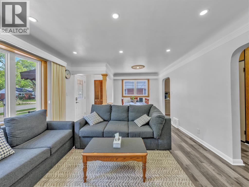 3551 Dominion Boulevard, Windsor, ON
