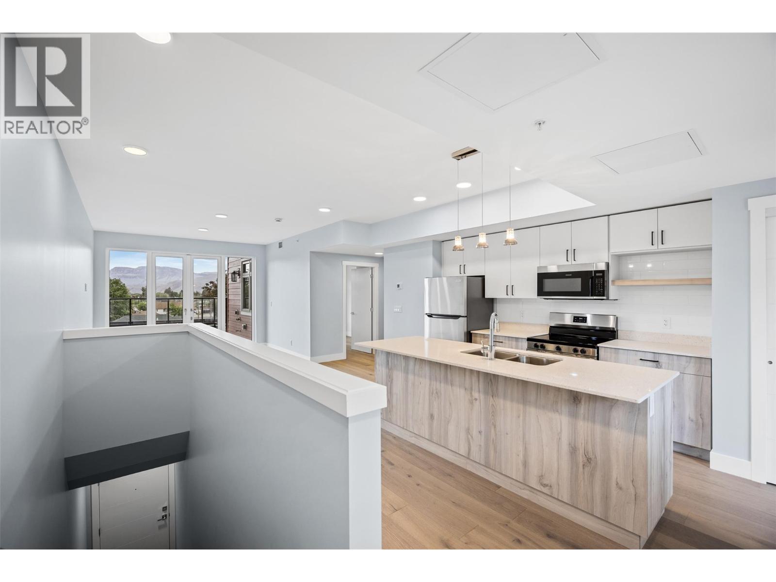 215 Royal Avenue Unit# 401, Kamloops, BC
