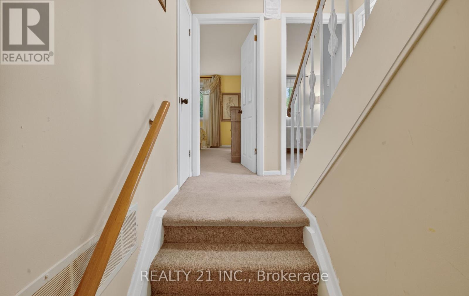 16 Baltray Crescent, Toronto, ON