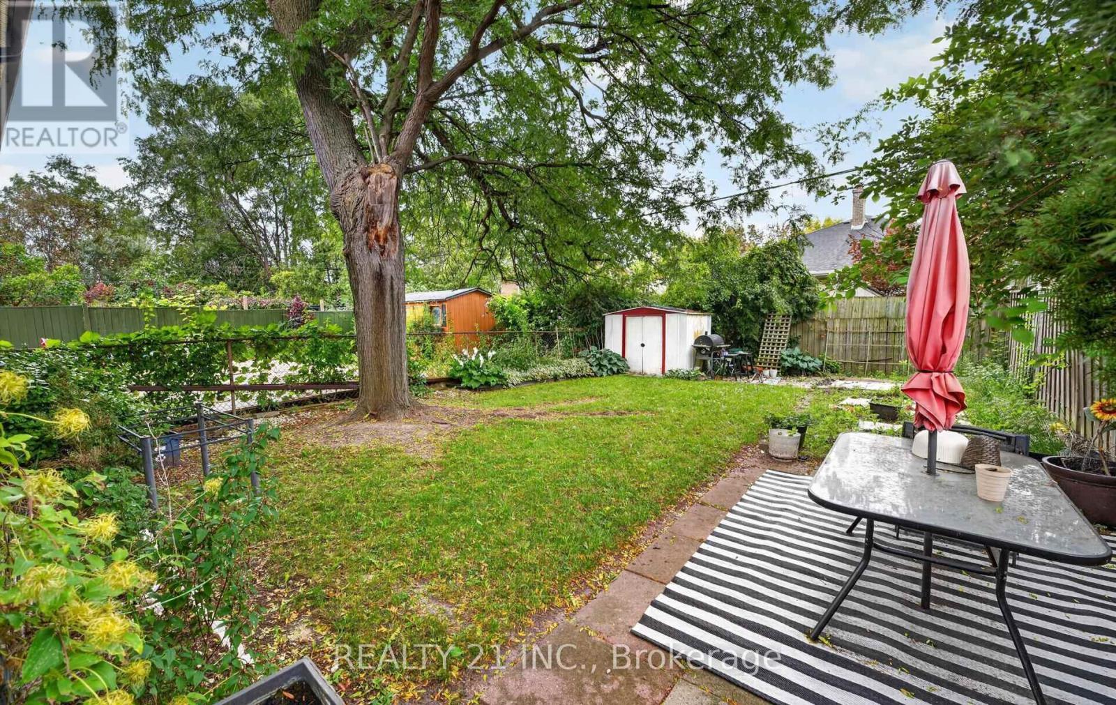 16 Baltray Crescent, Toronto, ON