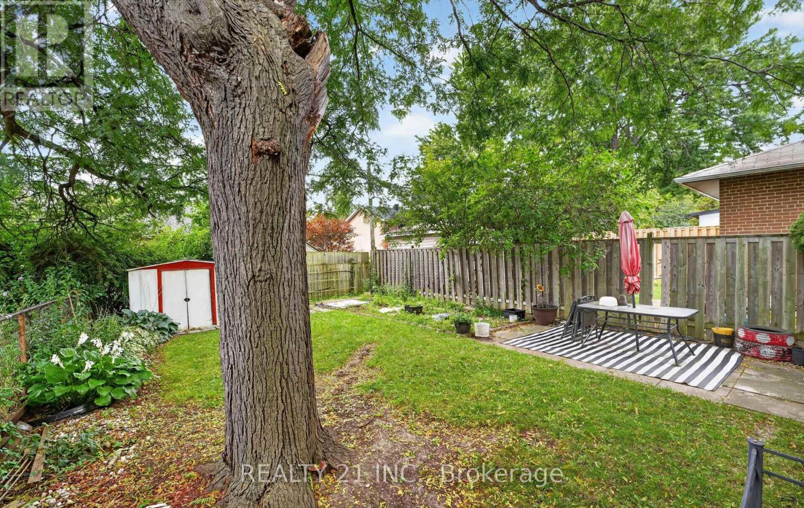 16 Baltray Crescent, Toronto, ON