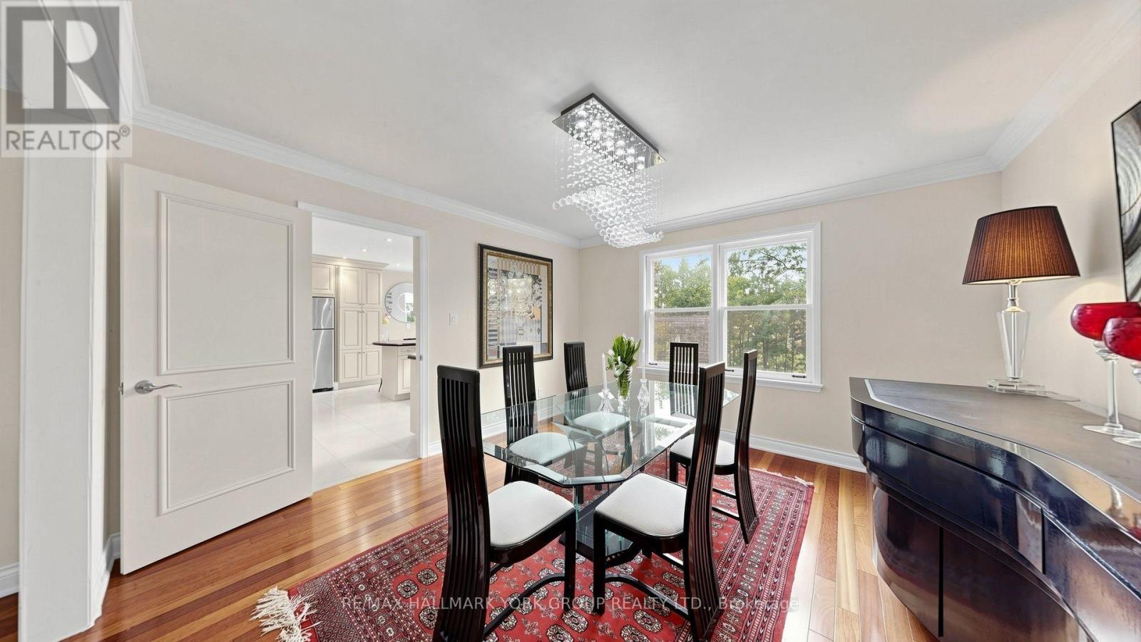 45 Pinnacle Road, Toronto, ON