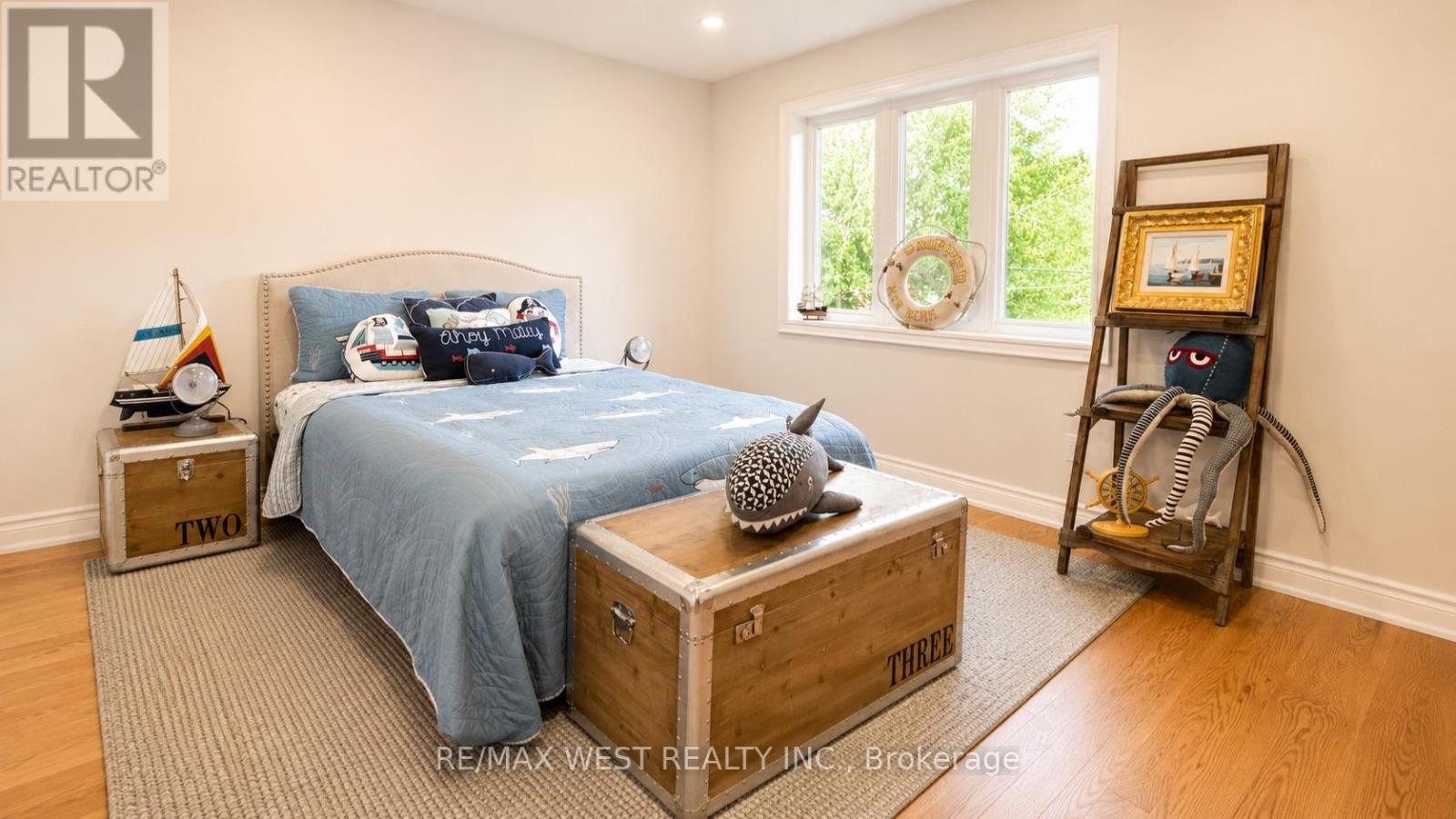65 Foch Avenue, Toronto, ON