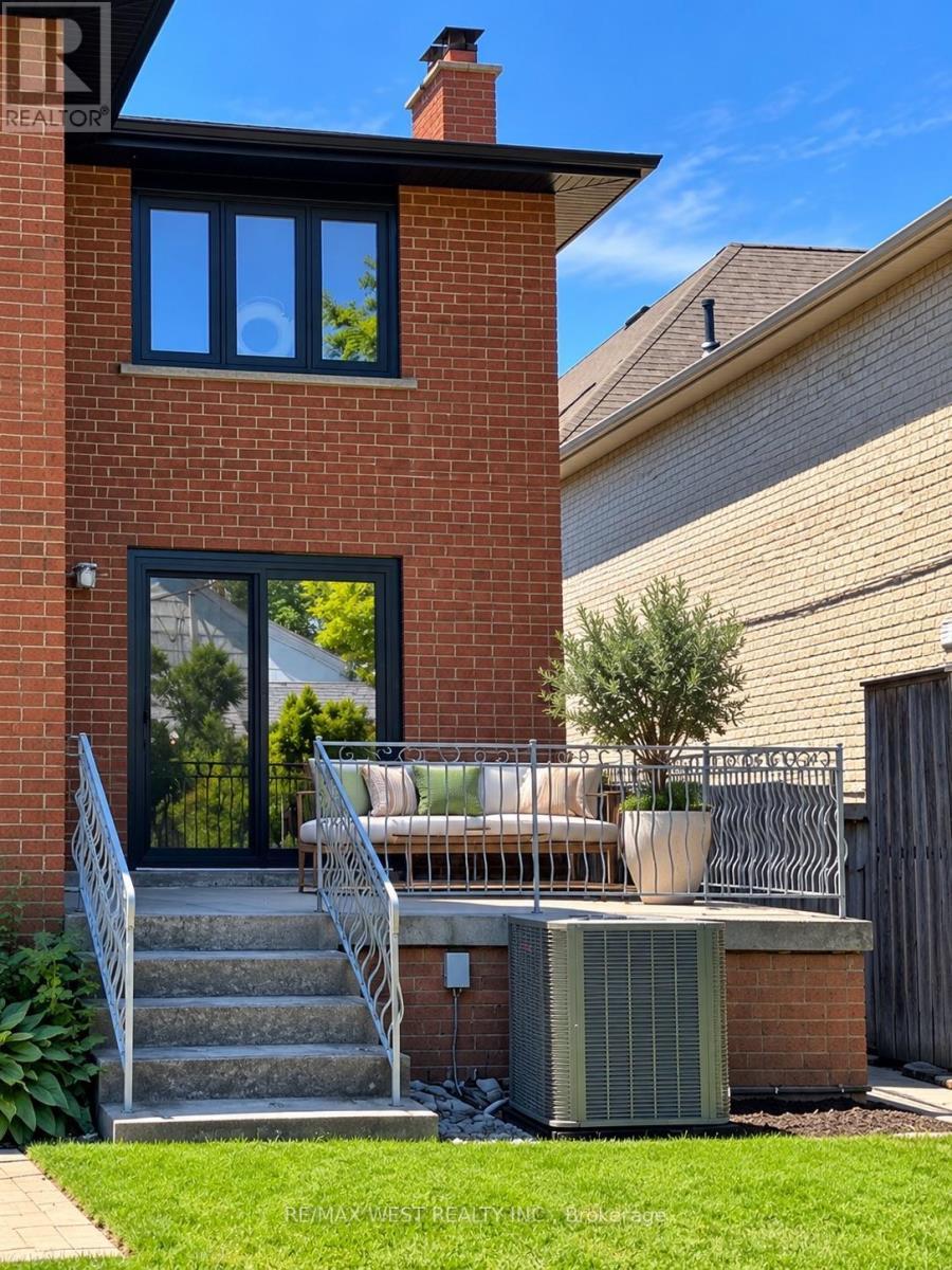 65 Foch Avenue, Toronto, ON