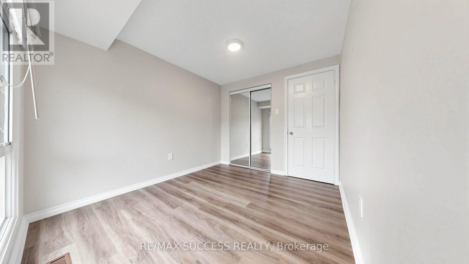 44 - 5536 Montevideo Road, Mississauga, ON