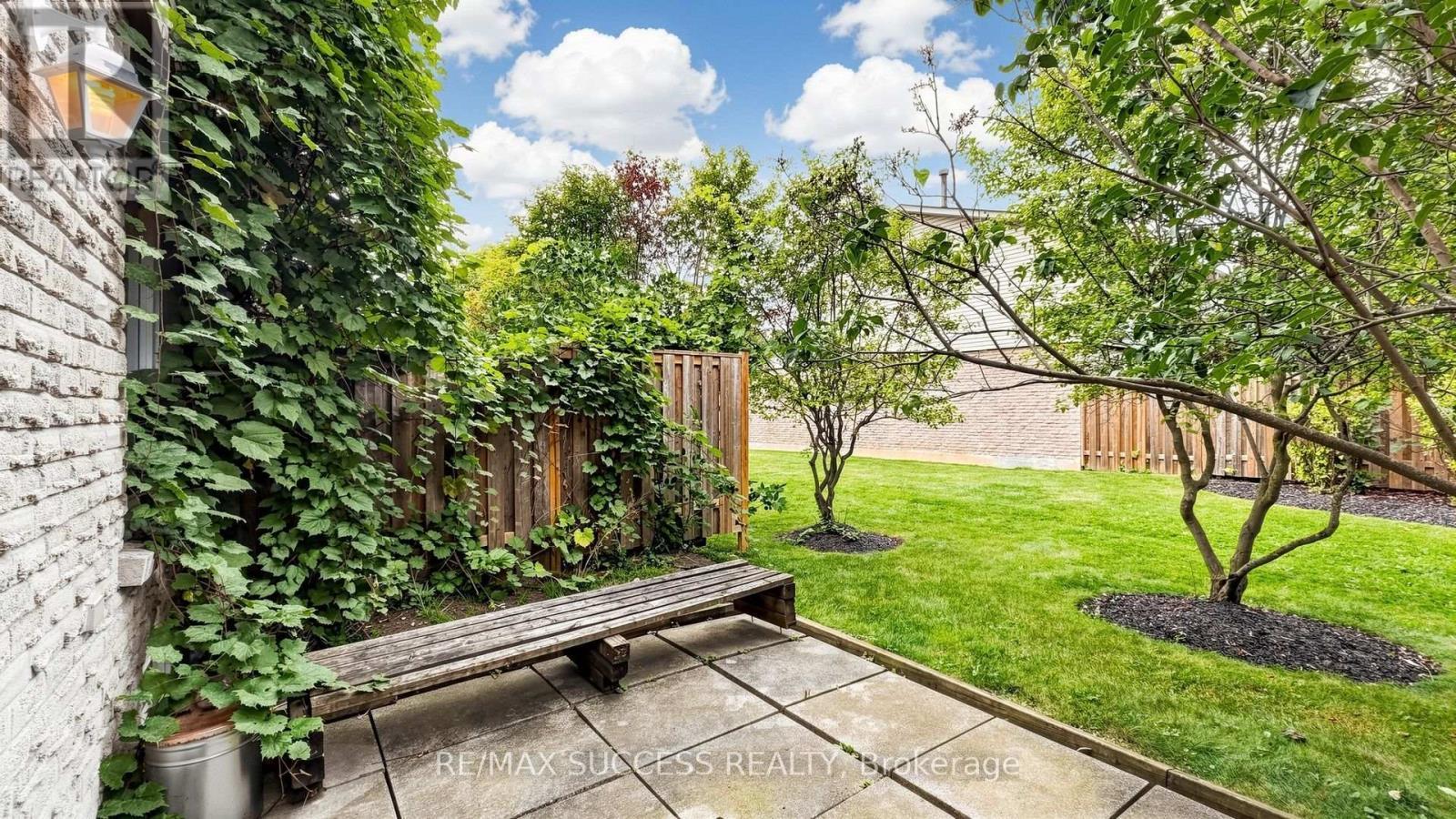 44 - 5536 Montevideo Road, Mississauga, ON