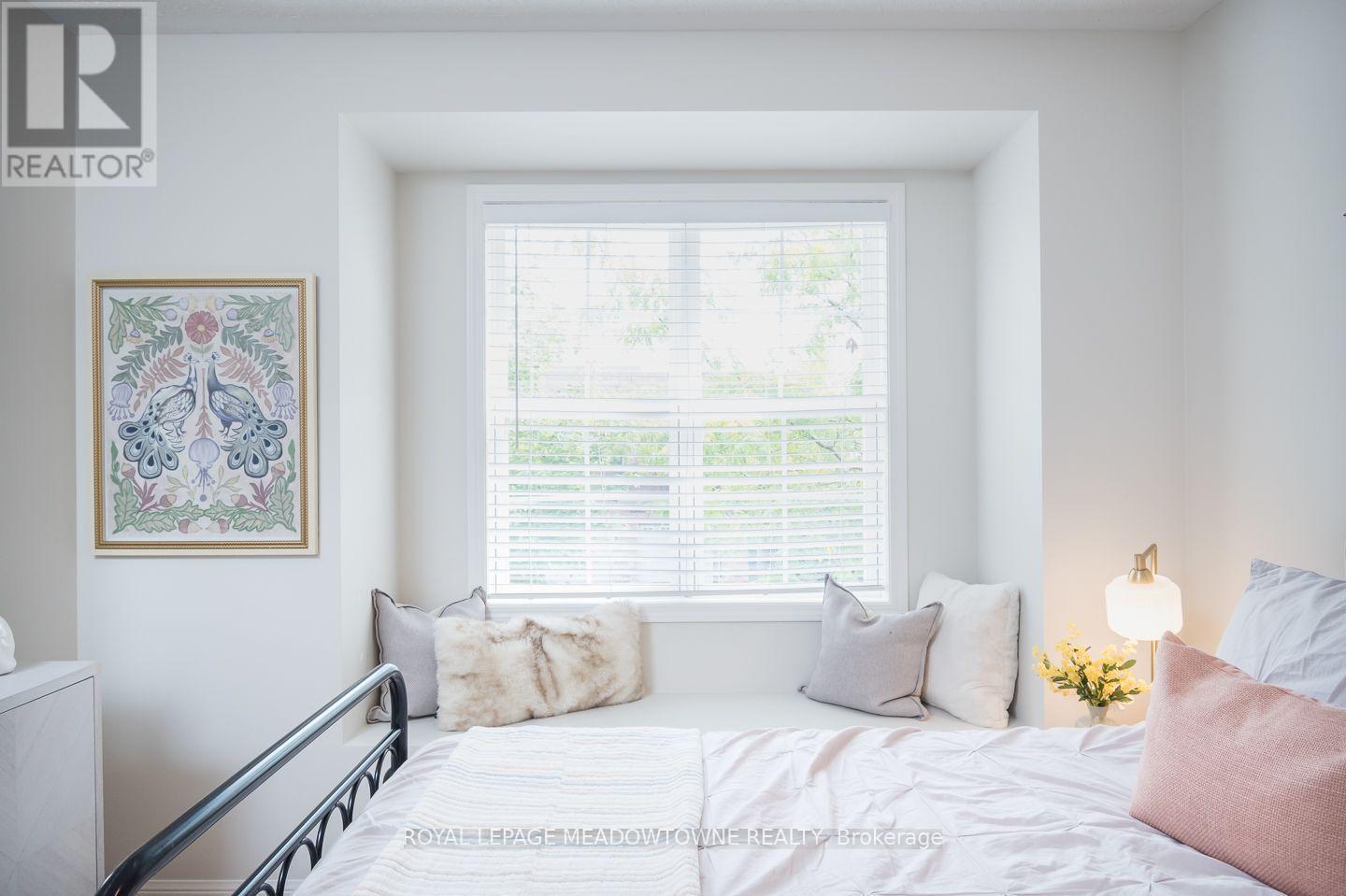 1147 Riddell Crescent, Milton, ON