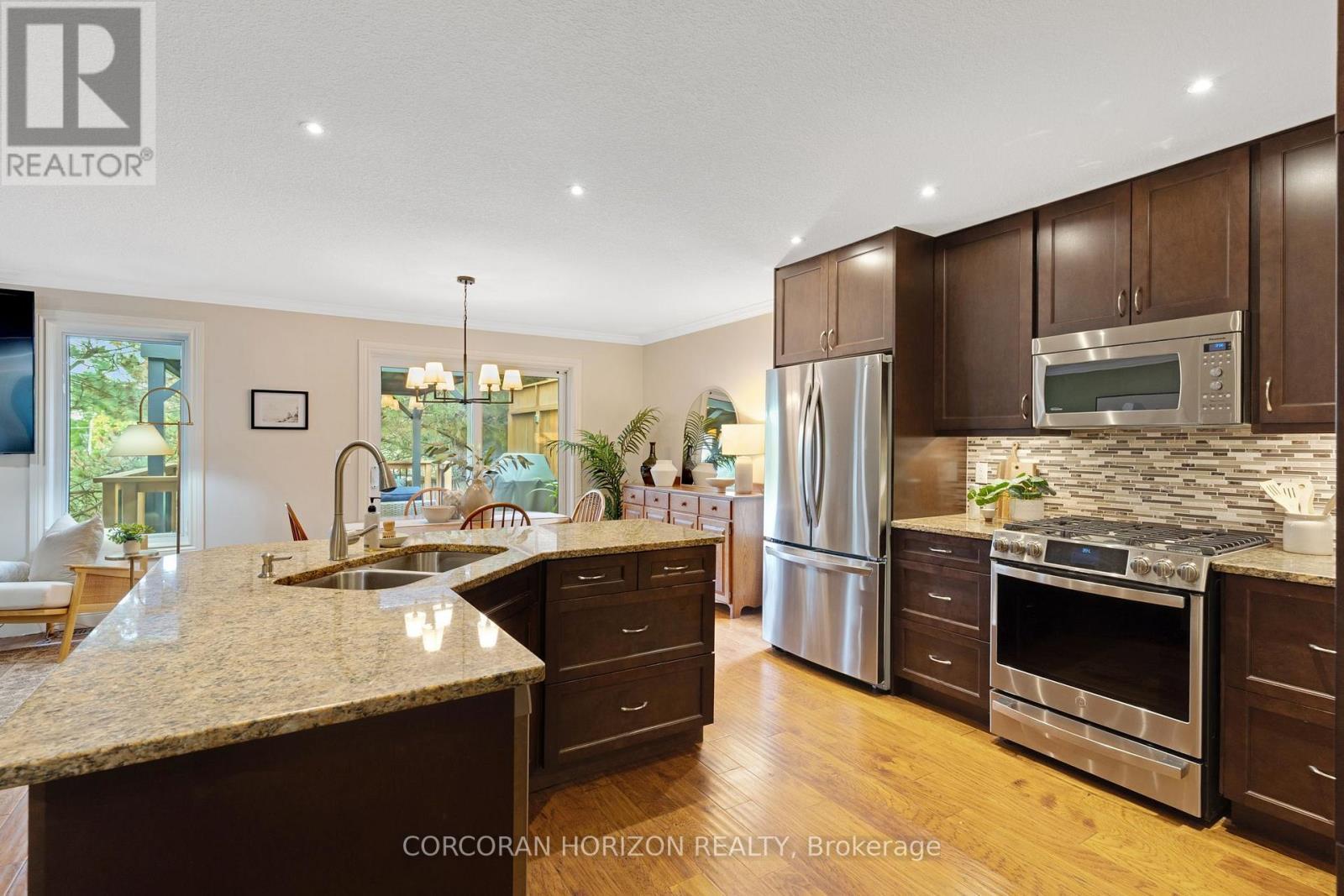 96 Endeavour Drive, Cambridge, ON