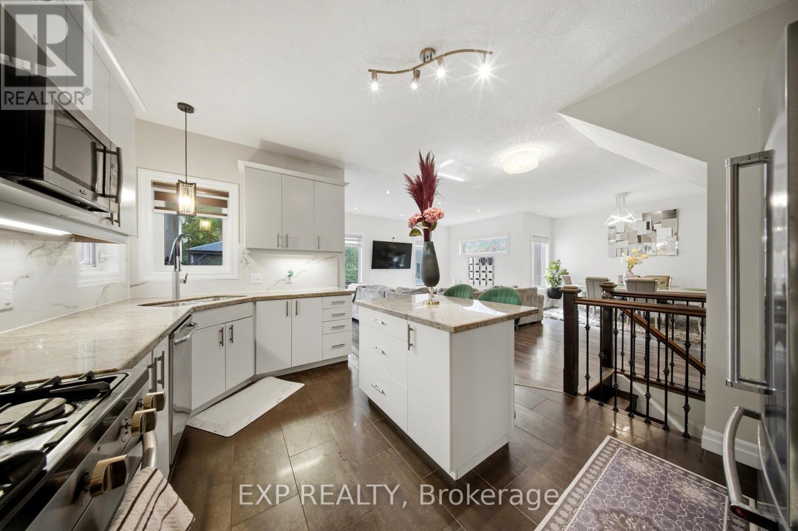 167 Broadoaks Drive, Cambridge, ON