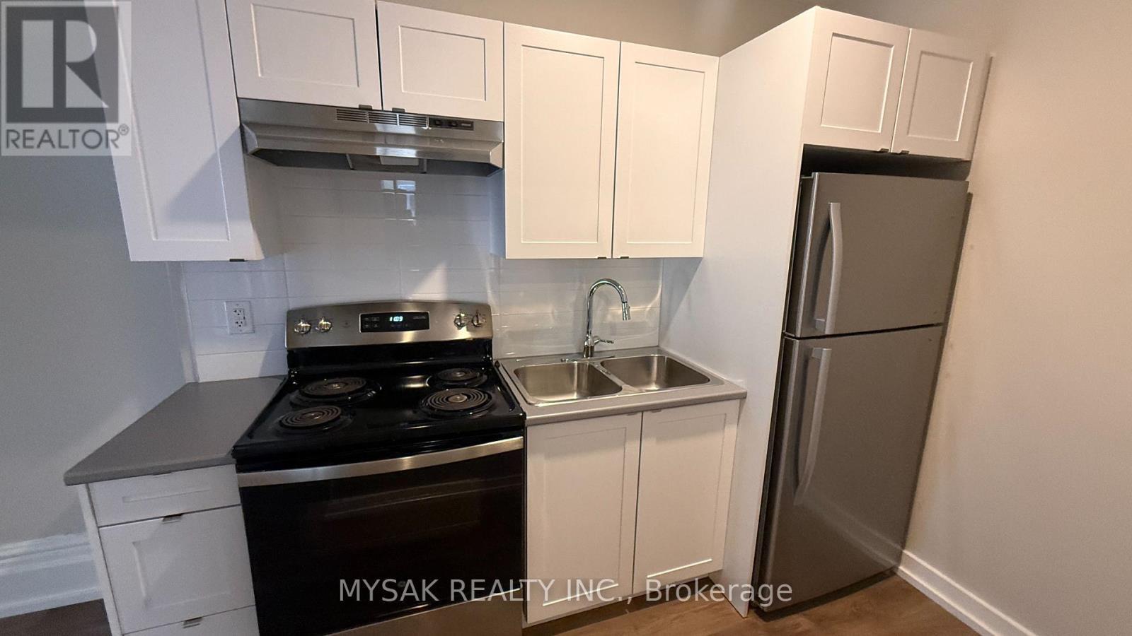 82-84 Welland Avenue, St. Catharines, ON