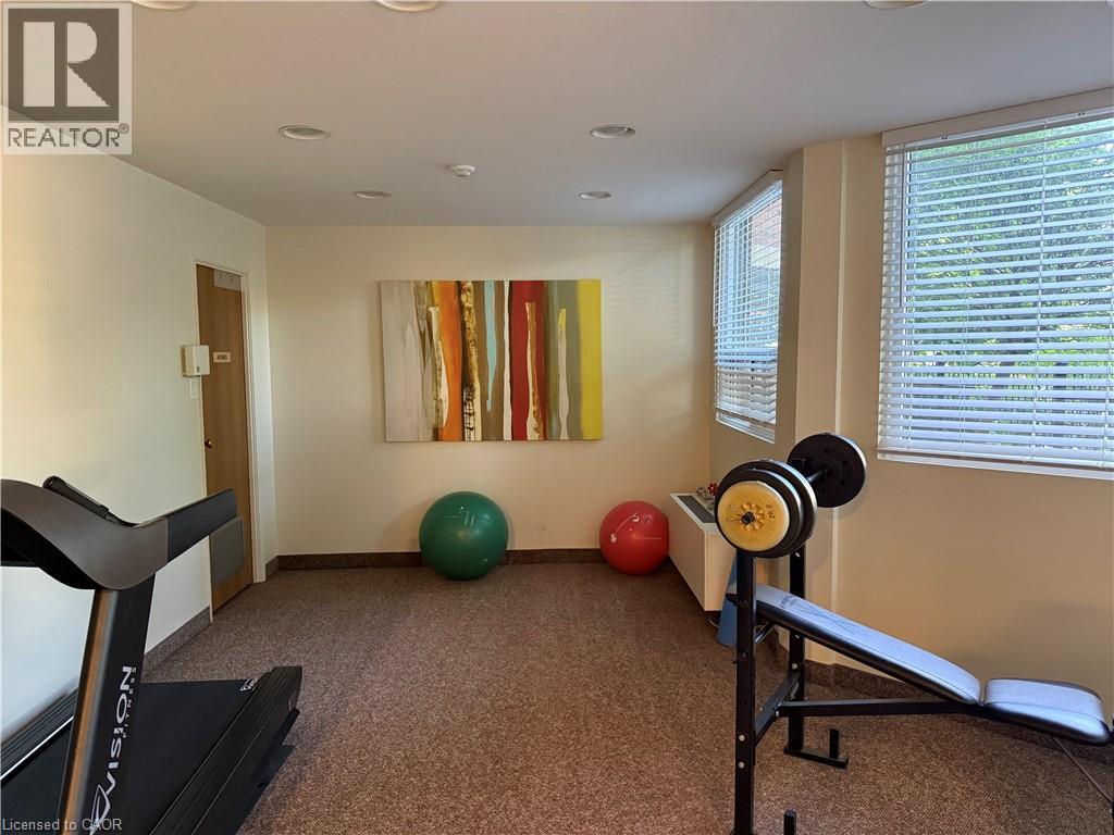 20 Ellen Street Unit# 404, Waterloo, ON