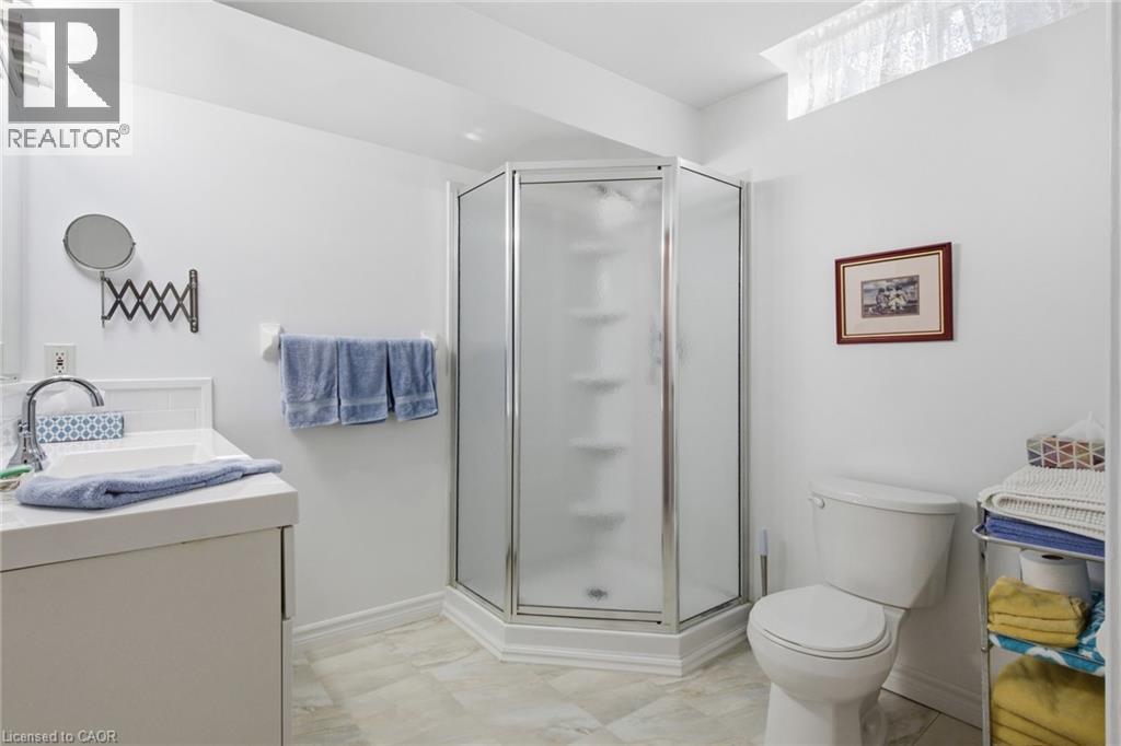 10 Isherwood Avenue Unit# 1, Cambridge, ON