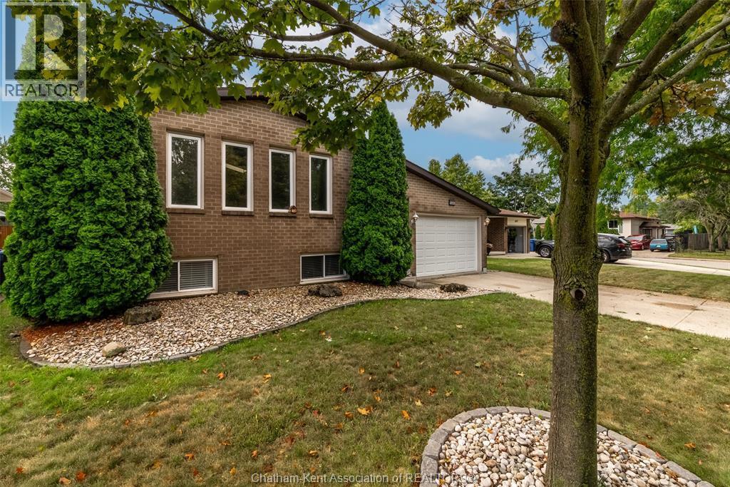 9385 Tamarack Street, Windsor, ON