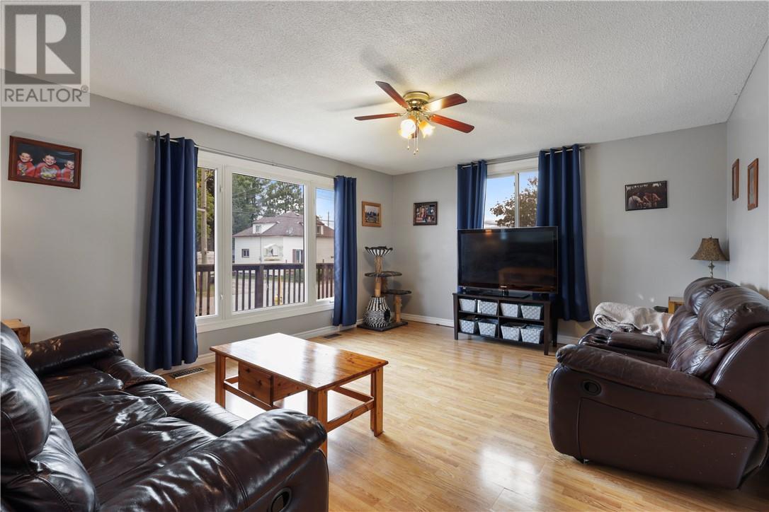 428 Wood Street, Espanola, ON
