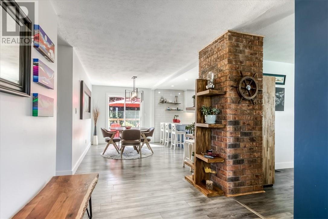 79 Meredith Street W, Little Current, ON