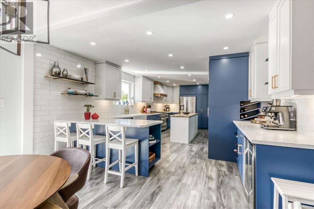 79 Meredith Street W, Little Current, ON