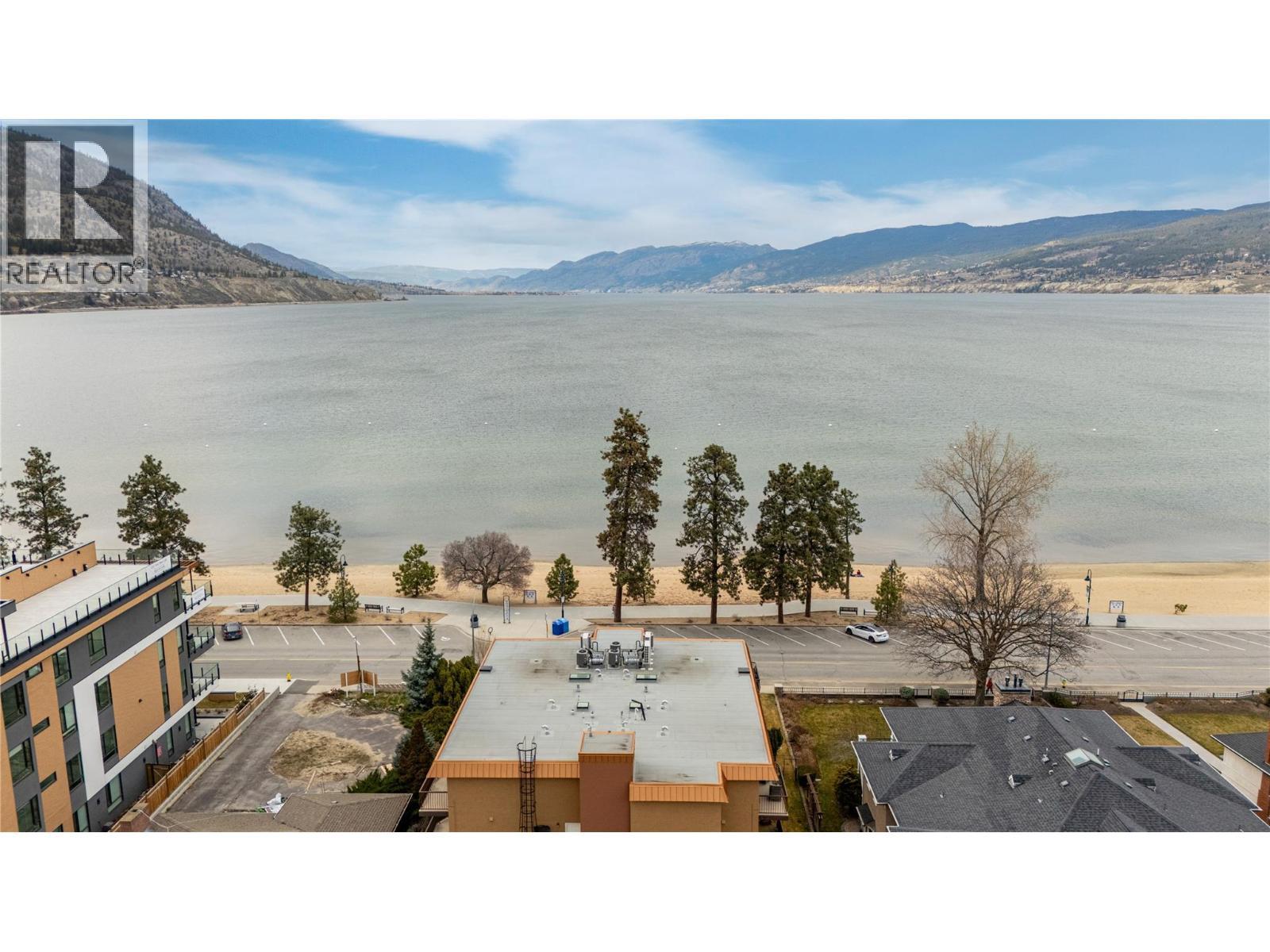 578 Lakeshore Drive Unit# 203, Penticton, BC
