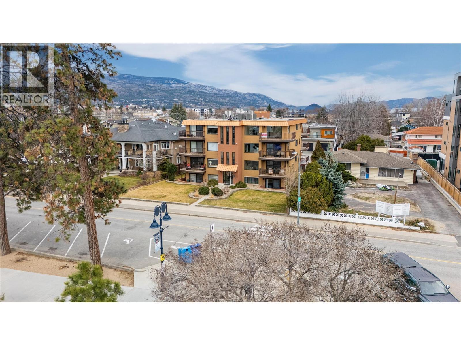 578 Lakeshore Drive Unit# 203, Penticton, BC