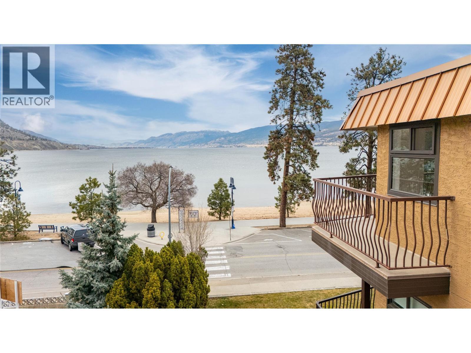 578 Lakeshore Drive Unit# 203, Penticton, BC