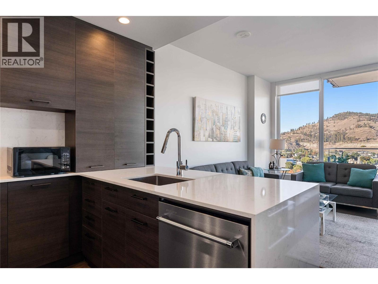 1181 Sunset Drive Unit# 1401, Kelowna, BC