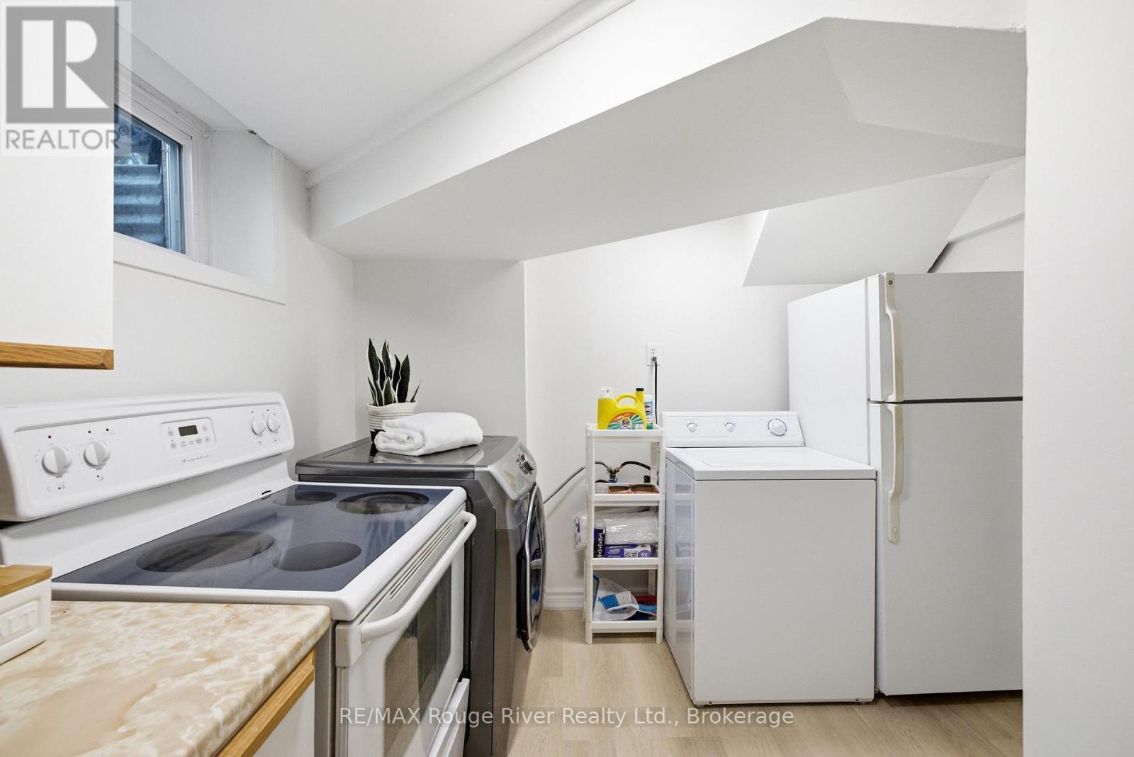 86 Shoredale Drive, Toronto (Woburn), ON