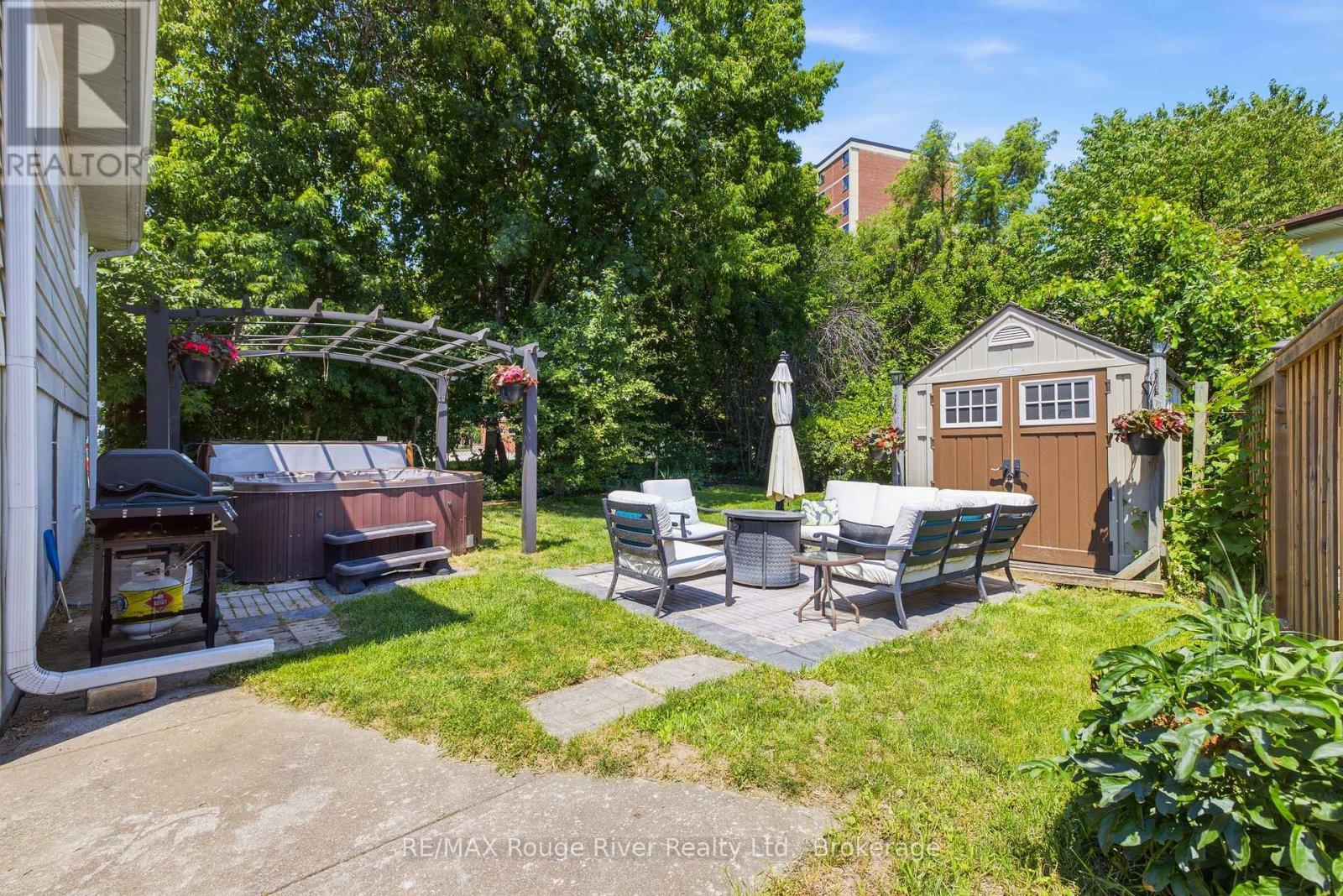 86 Shoredale Drive, Toronto (Woburn), ON