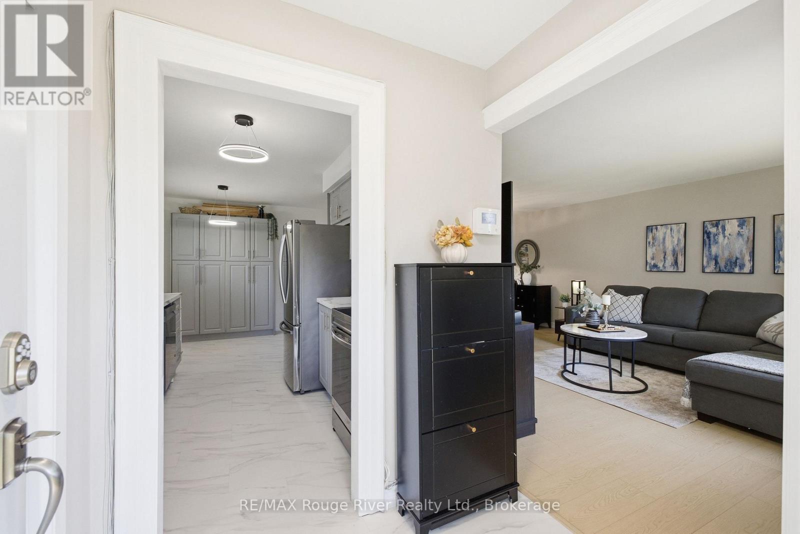 86 Shoredale Drive, Toronto (Woburn), ON