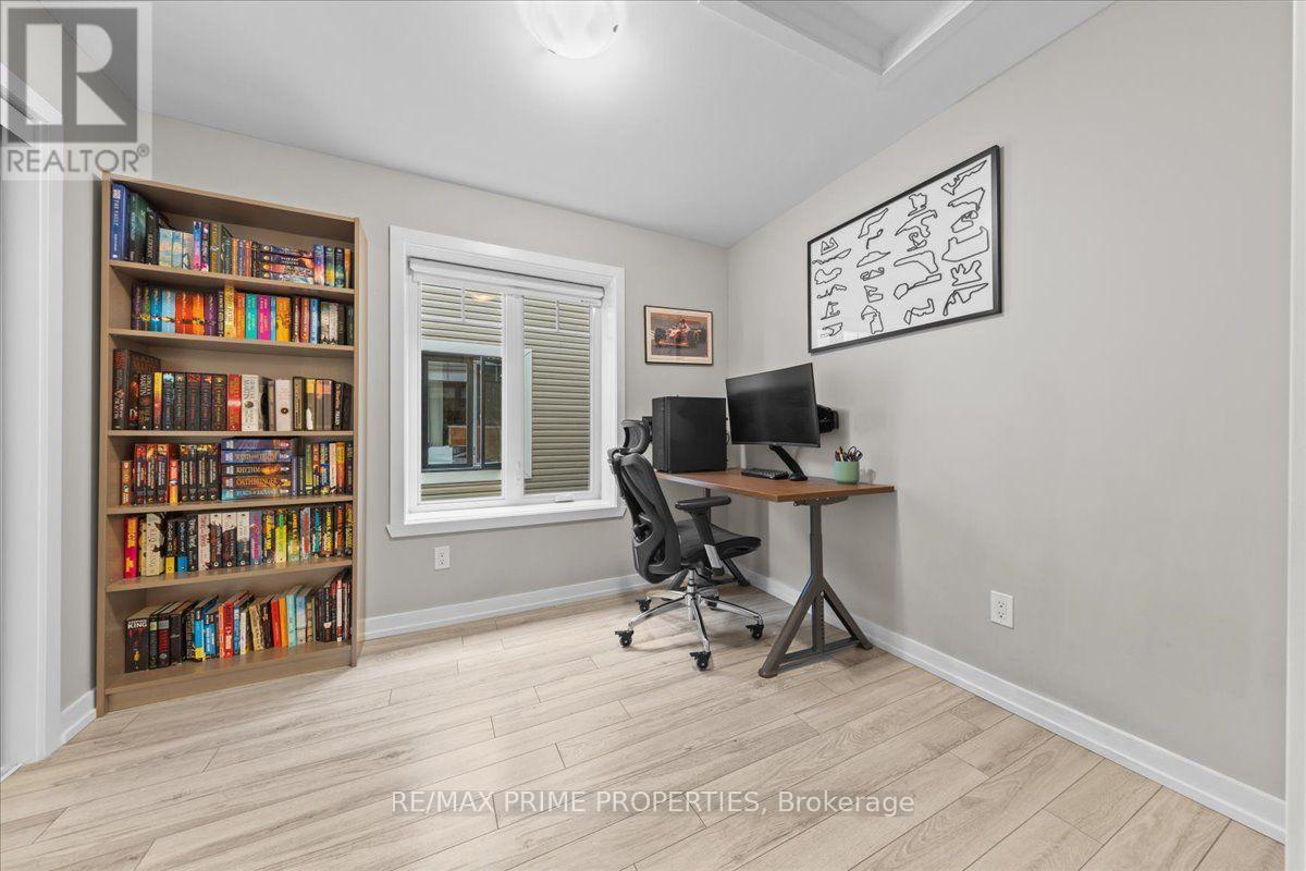 302 - 91 St Moritz Trail, Russell, ON