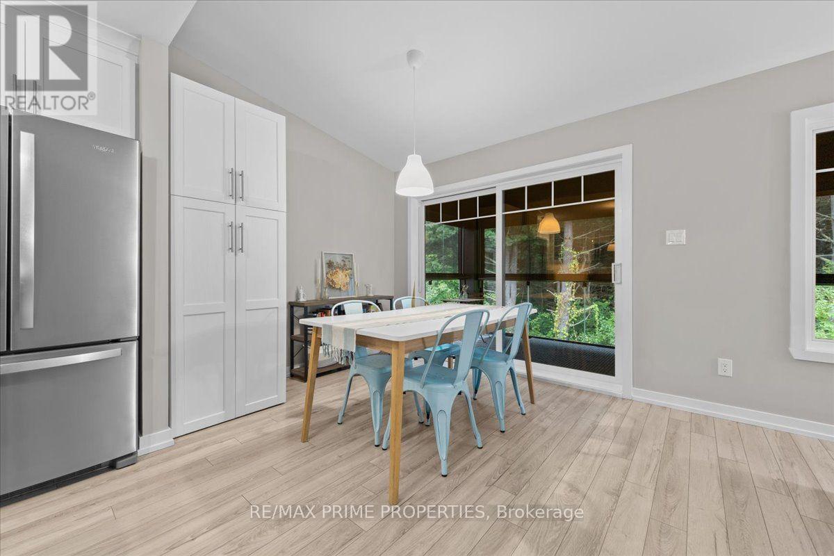 302 - 91 St Moritz Trail, Russell, ON