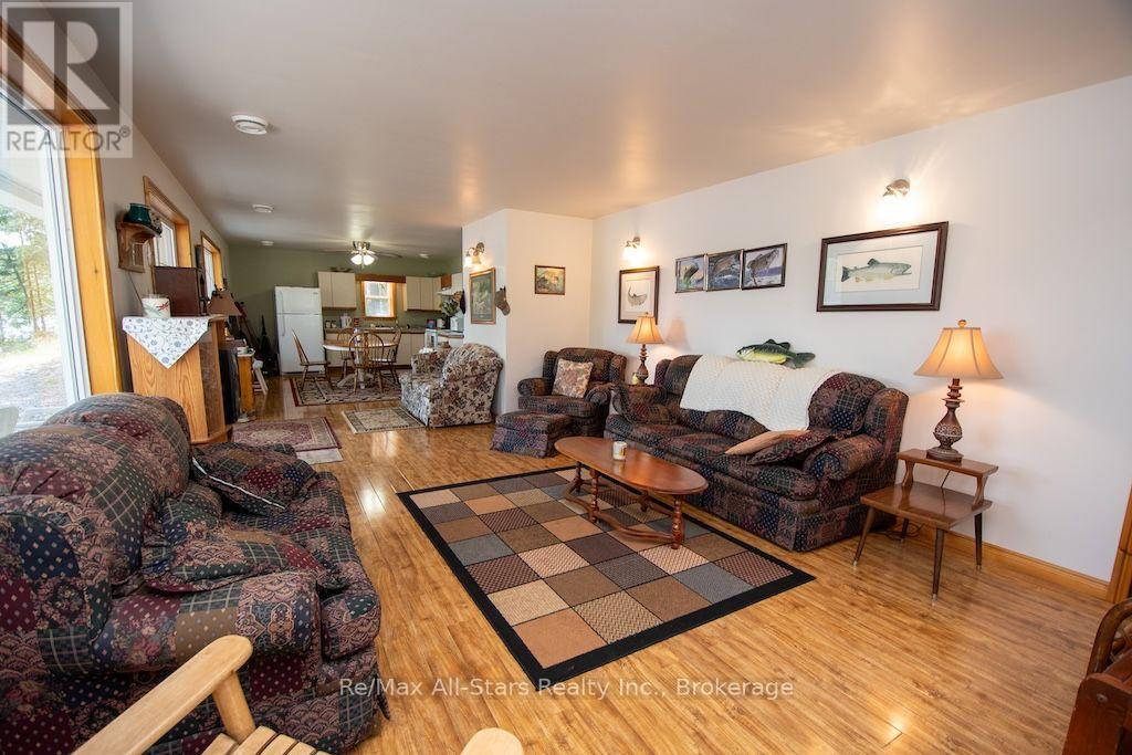 1330 County Rd 49, Kawartha Lakes (Somerville), ON