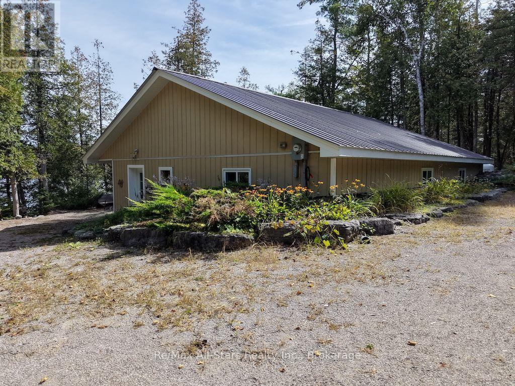 1330 County Rd 49, Kawartha Lakes (Somerville), ON