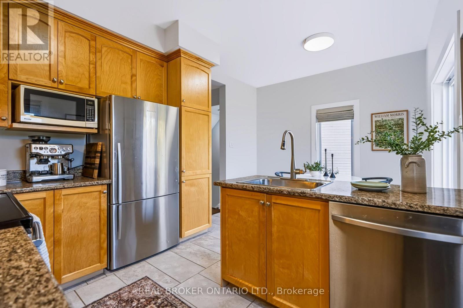 78 Songbird Private, Ottawa, ON