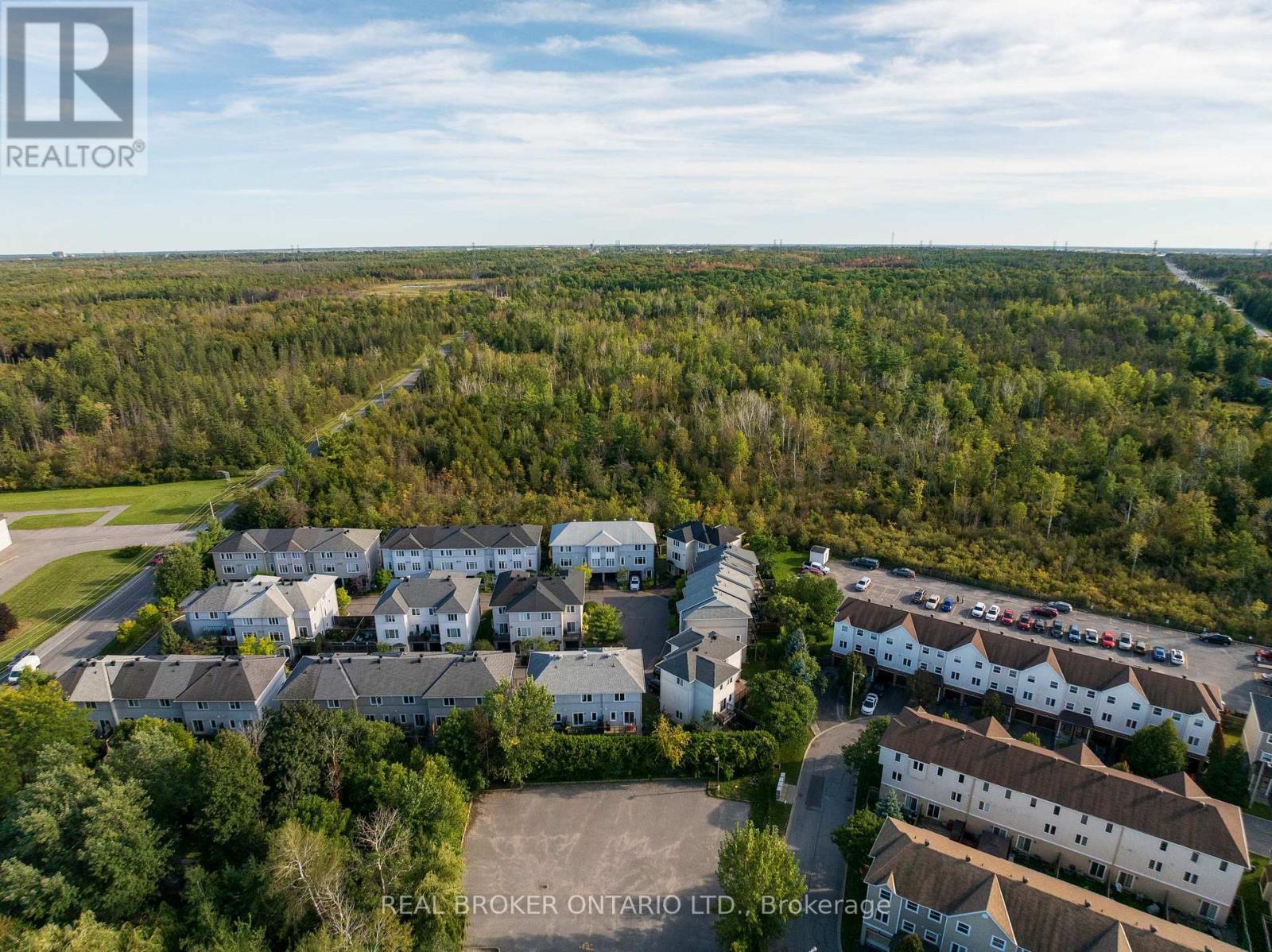 78 Songbird Private, Ottawa, ON