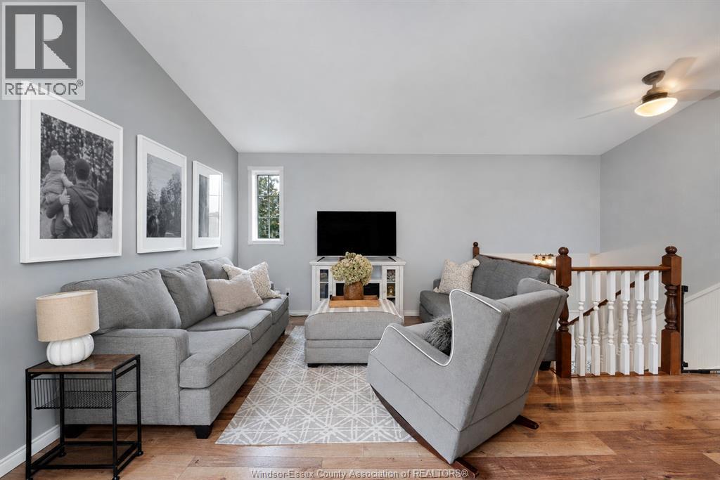 856 Lawndale, Kingsville, ON