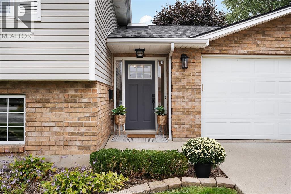 856 Lawndale, Kingsville, ON