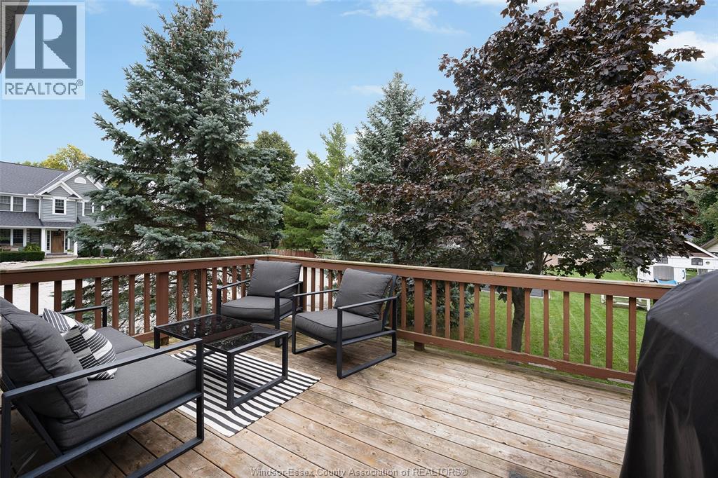 856 Lawndale, Kingsville, ON
