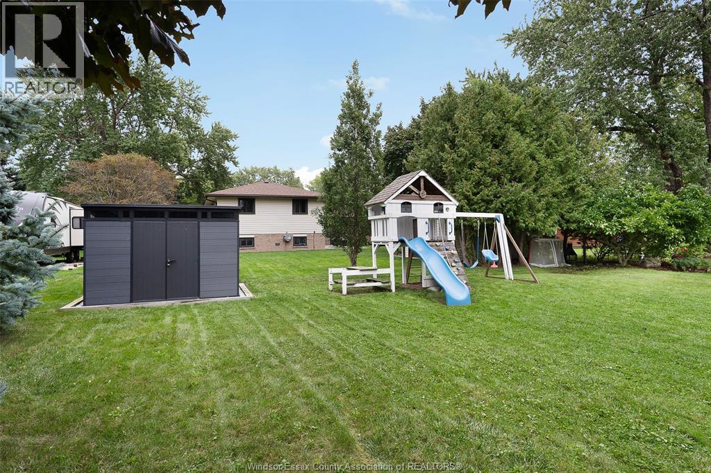 856 Lawndale, Kingsville, ON