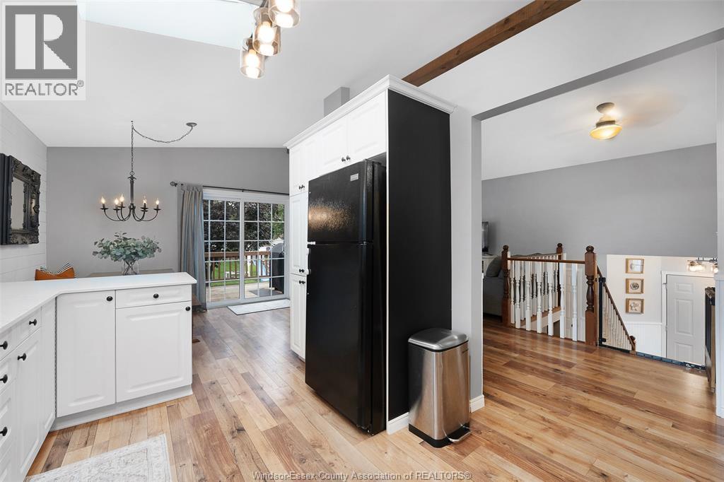 856 Lawndale, Kingsville, ON