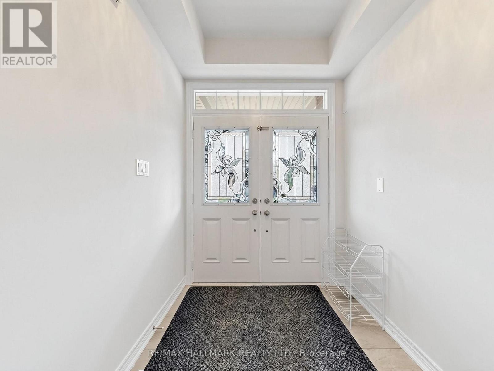 16 Mercury Avenue, Georgina, ON