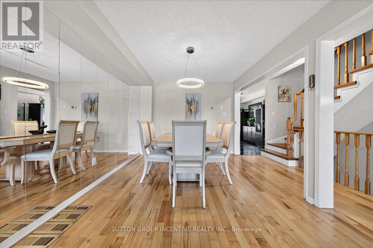 97 Yellowood Circle, Vaughan, ON