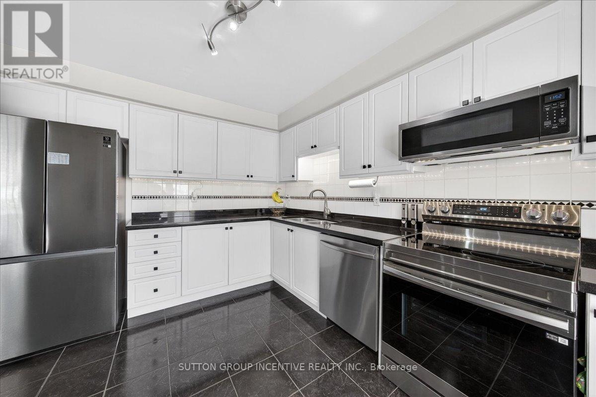 97 Yellowood Circle, Vaughan, ON