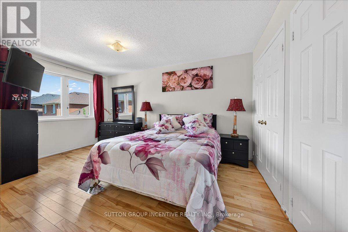97 Yellowood Circle, Vaughan, ON